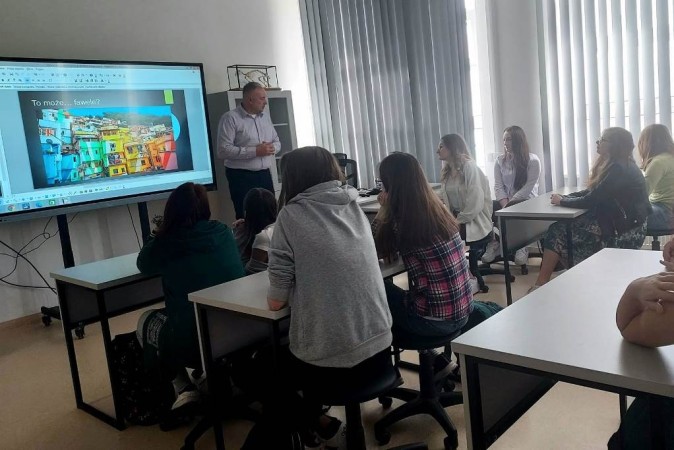 435003725_861771205756988_5134486453454831070_n