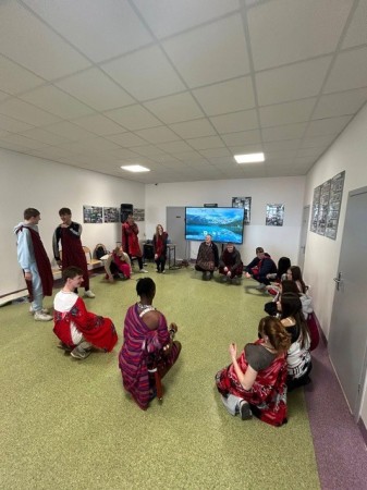 644729982_1344937430773694_370107184444954964_n